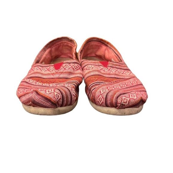 TOMS Flat Espadrilles Red Burgundy Stripe Aztec print Size 7 - Picture 3 of 12
